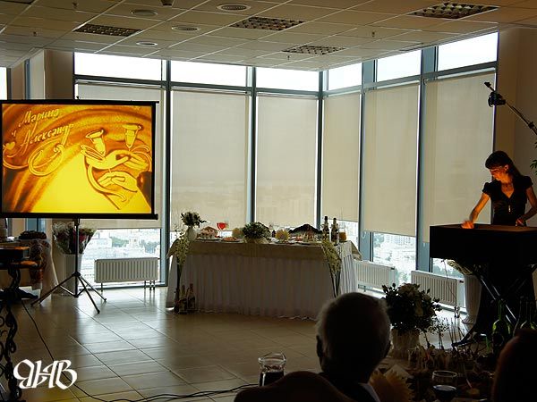 Шоу песочной анимации на свадьбе в "Высоцком".